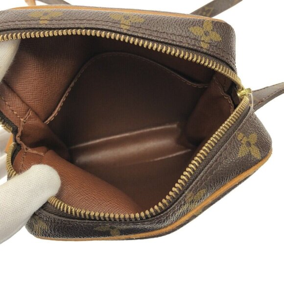Auth LOUIS VUITTON Danube Brown Monogram Shoulder Bag - Picture 13 of 14